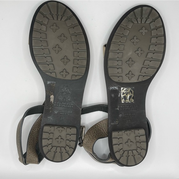 Brunello Cucinelli | Grey & Cream Leather Monili T-Strap Sandals |  EU 37 - Picture 5 of 16